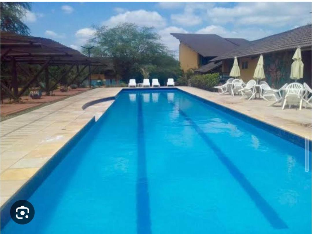 Flat 3 Quartos Gravata Winterville ภายนอก รูปภาพ